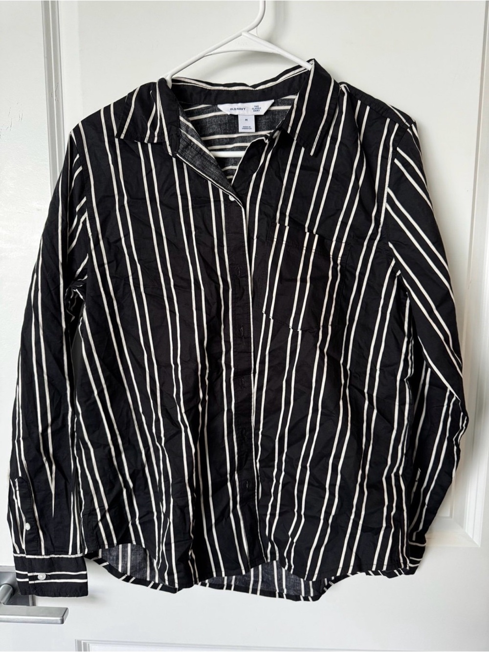 Women’s Old Navy The Classic Shirt Button Down Dress Shirt